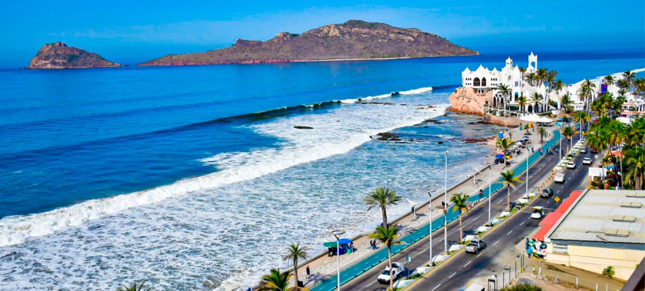 El malecón de Mazatlán, uno de los más grandes del mundo - Hoteles Palace